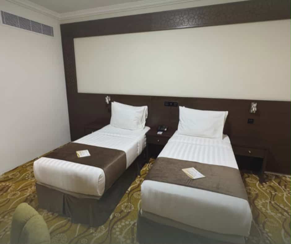 eb1f7631-b307-4ff5-a6a2-4d074165f058